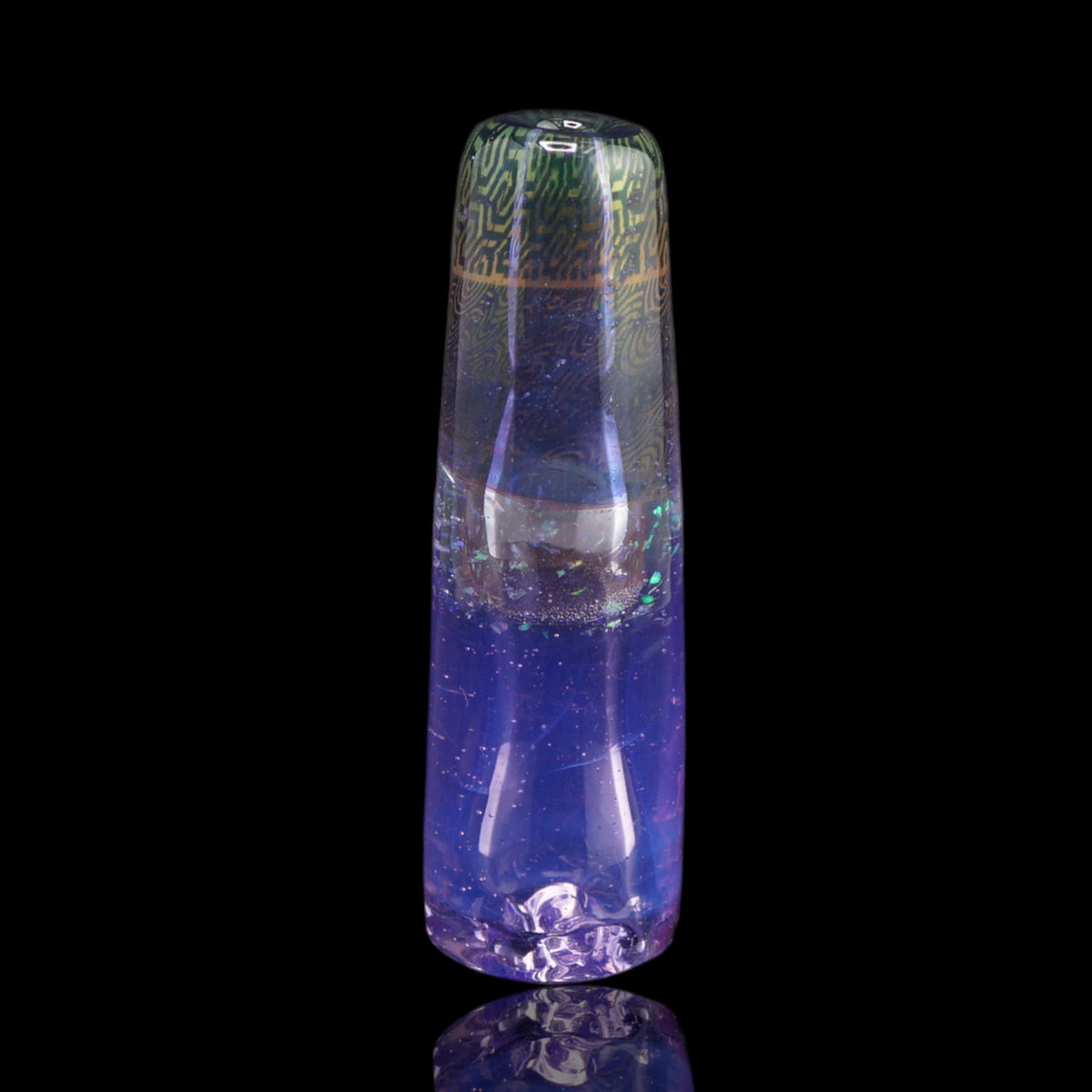 Hefe Glass Blue Mirage Glastip mit goldfarbenen Linienmustern, schimmerndem Mittelteil und transparentem blau-violetten Ende