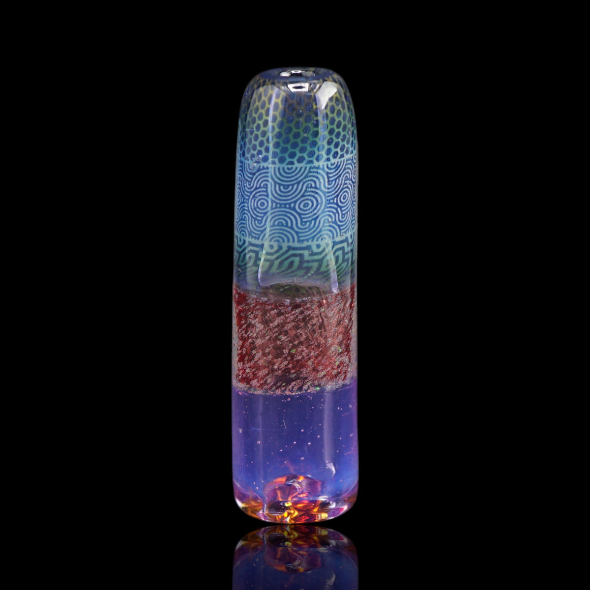 Hefe Glass Cosmic Relic Glastip mit filigranen Mustern auf blauem Grund, kupferfarbenem Schimmerband und violettem Ende