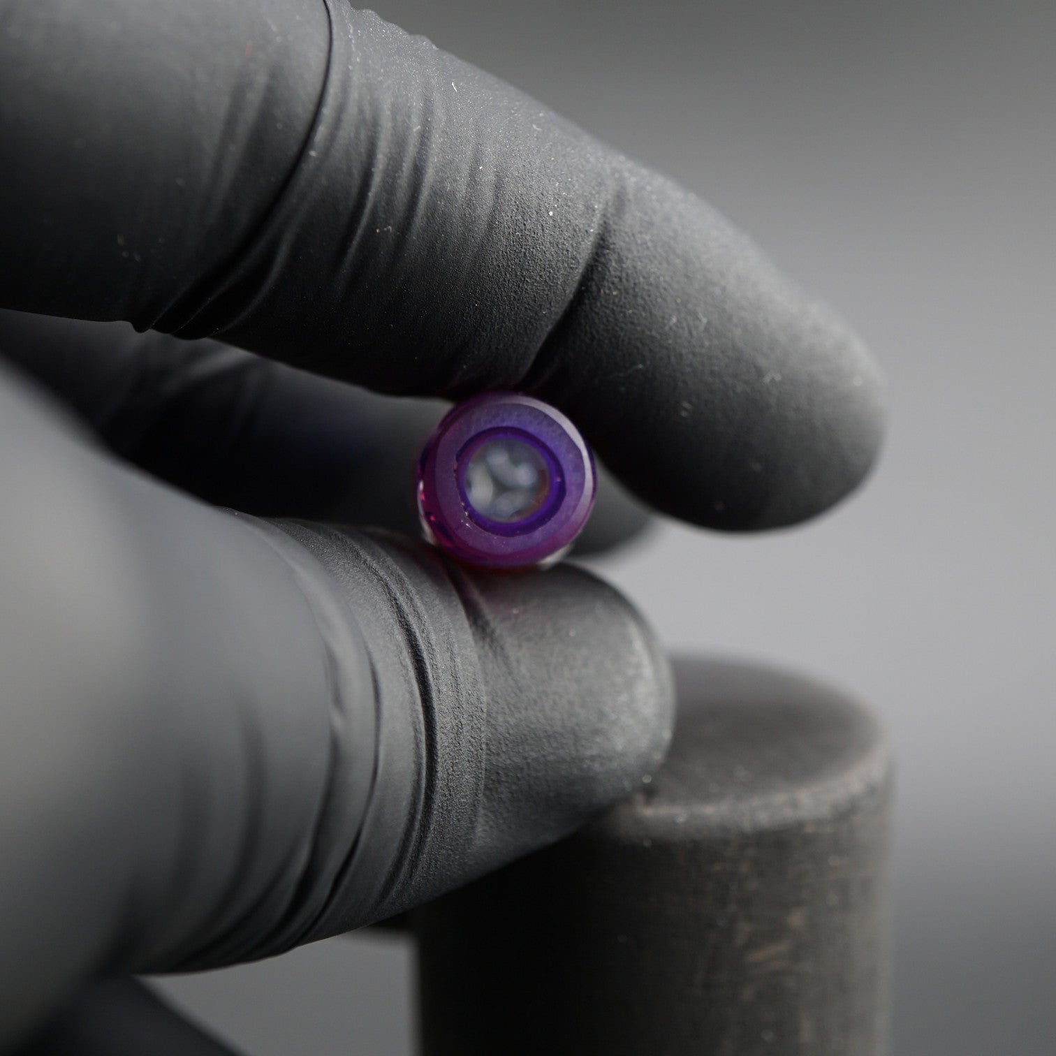 handmade glass tip 11.8mm airflow opening detail Hefe Glass