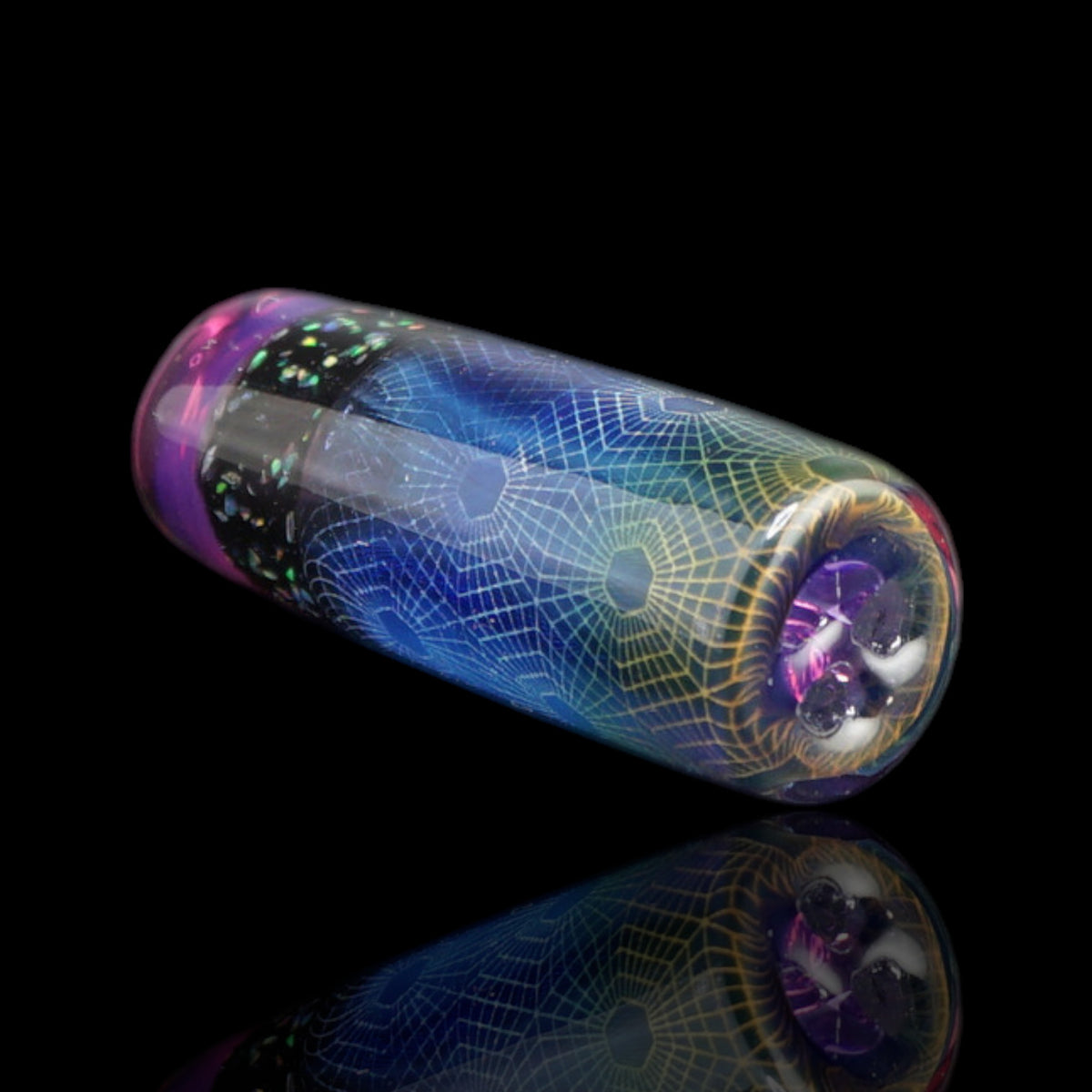 Seitenansicht des Prismatic Web Glasfilters von Hefe Glass