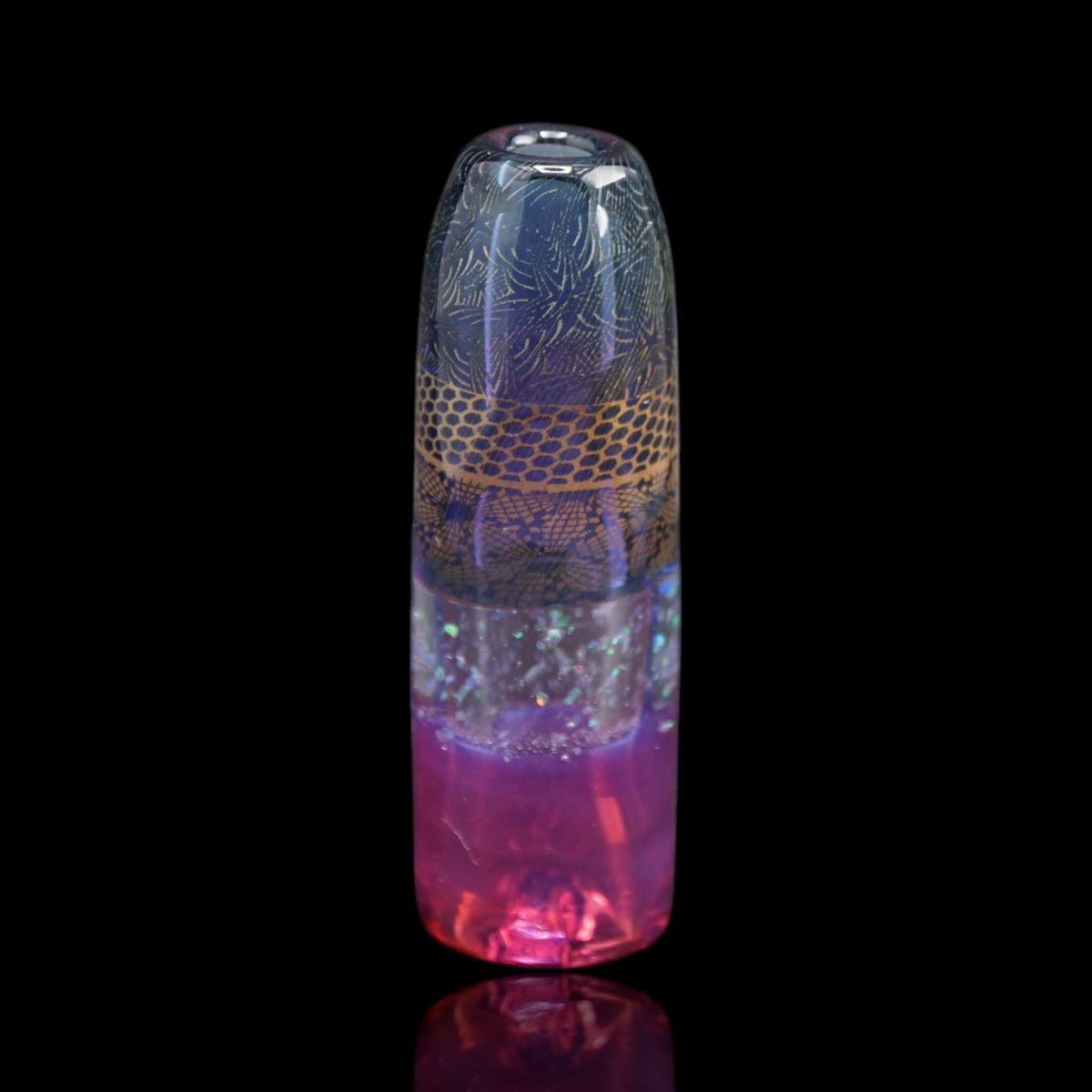 Hefe Glass Rose Oracle Glastip mit goldfarbenen Mustern, funkelndem Band und pink-violettem Ende in Frontansicht