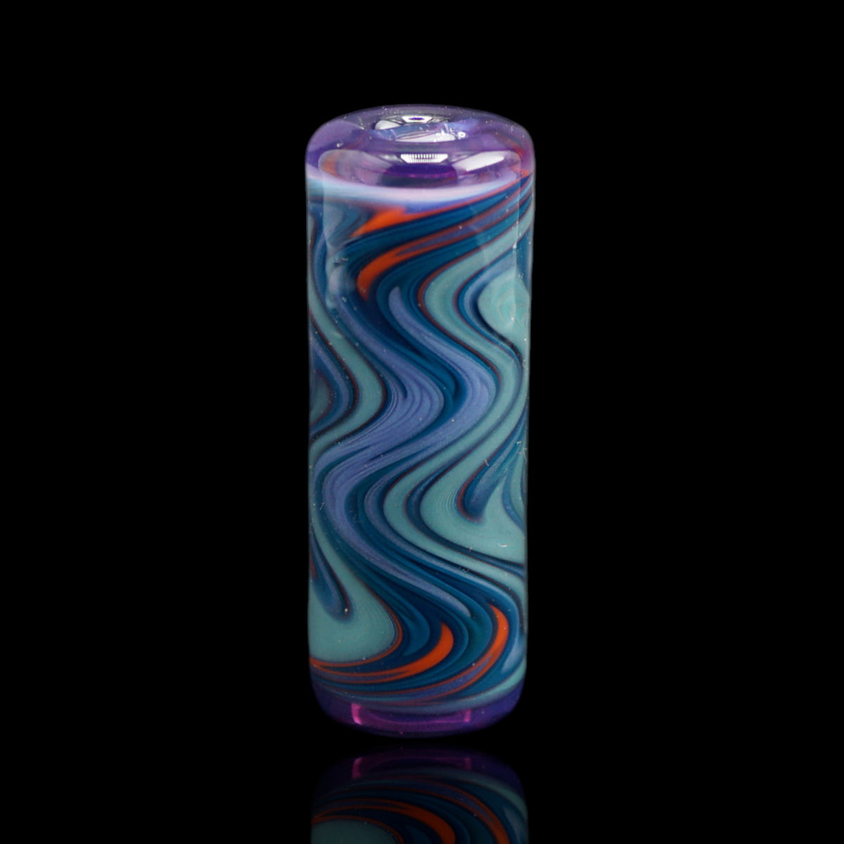 Jcreature Glass Mystic Flow Glastip mit blau-türkisem Wellenmuster, orangefarbenen Linien und violetten Enden