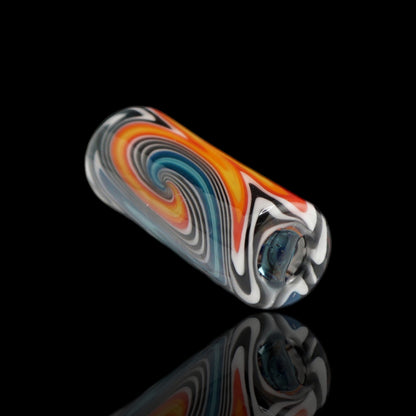 Solar Vortex Collector Glastip von Jcreature Glass in liegender Seitenansicht mit Spiralmuster und sichtbarem Glassteg