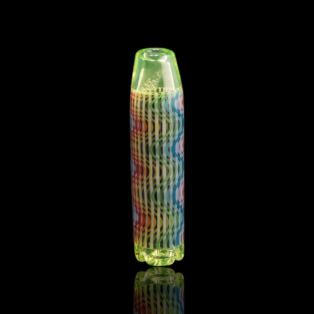 Front view of the Leisure Glass Lime Reactor UV Hypnotech glass tip with multicolored waves and transparent yellow-green ends