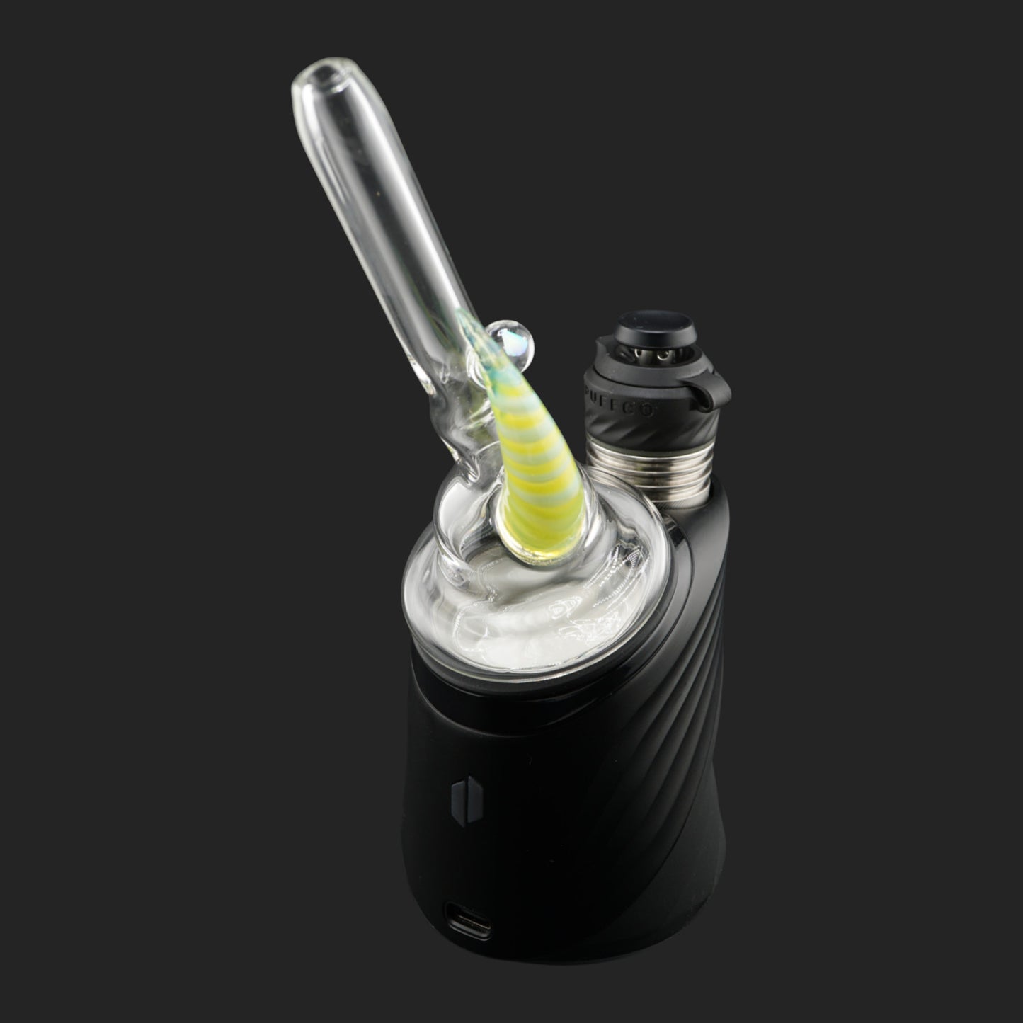 Side view of Magizle Glass Helix Horn with two-tone yellow green horn and clear straw
