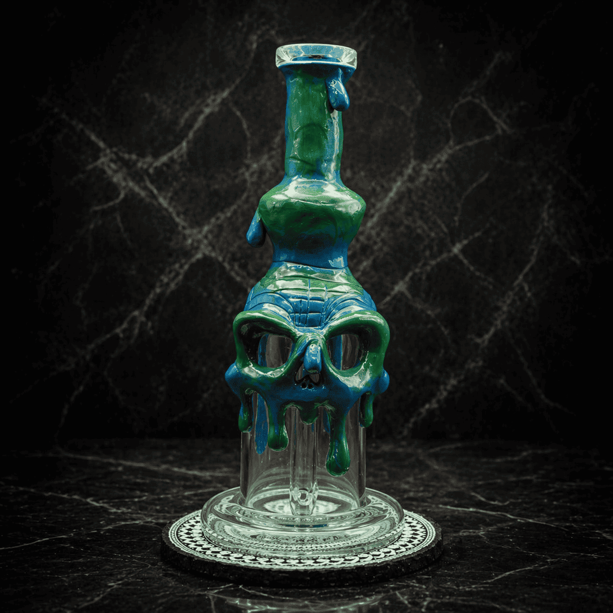 melting skull dab rig made of clay and borosilicate glass. 