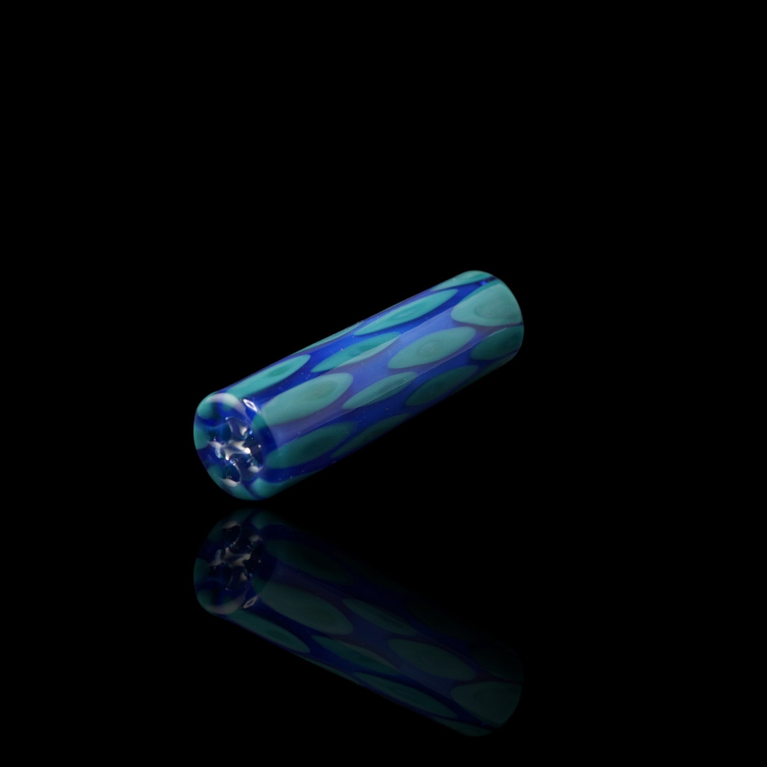 Tidal Frost borosilicate glass tip for joints side view